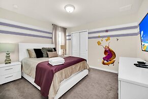 Modern Home Private Pool Sleeps 15 Ww102