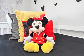 Modern Home Private Pool Sleeps 15 Ww102