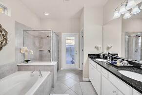 Modern Home Private Pool Sleeps 15 Ww102