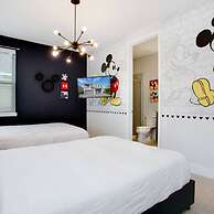 Stylish Family Home Sleeps 22 Enc101