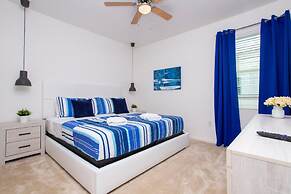 Gorgeous Family Home Sleeps 28 Blv103