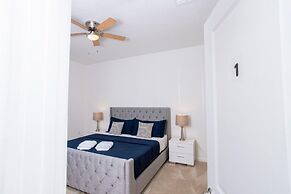 Gorgeous Family Home Sleeps 28 Blv103