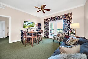 Stylish Condo at Reunion Resort Reu102