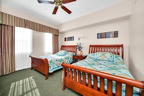 Stylish Condo at Reunion Resort Reu102