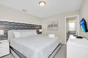 Comfy House at Compass Bay Cb102