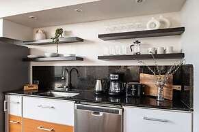 Vistamar Private Waterfront Home Pool