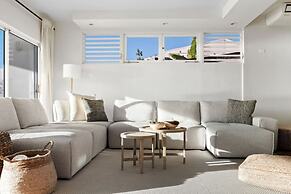 Vistamar Private Waterfront Home Pool