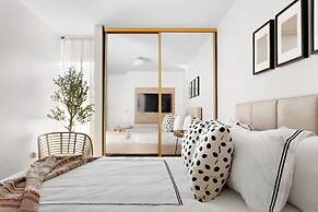 Vistamar Private Waterfront Home Pool