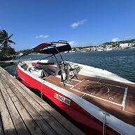 PARIS Waterfront Villas