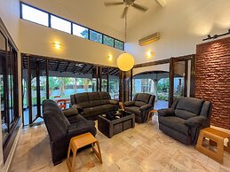 Bangsar Private Pool Villa Kuala Lumpur