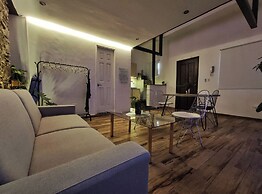 Loft Studio By Paradox