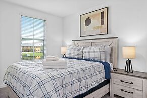 3 BR 2 5 BA Villa Sleeps 8 Eve102