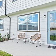 3 BR 2 5 BA Villa Sleeps 8 Eve102