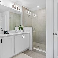 3 BR 2 5 BA Villa Sleeps 8 Eve102