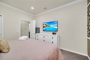 6 BR 4 BA Home Sleeps 14 Ww103