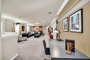 6 BR 4 BA Home Sleeps 14 Ww103