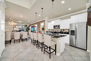 6 BR 4 BA Home Sleeps 14 Ww103