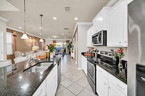 6 BR 4 BA Home Sleeps 14 Ww103