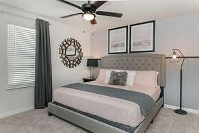 Amazing Modern Home Pool Spa Game Room Wi101