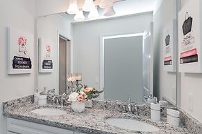 Amazing Modern Home Pool Spa Game Room Wi101