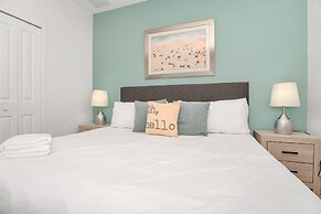 Stunning Bright Family Home Sleeps 25 Bl102