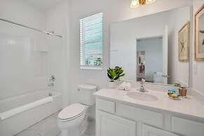 Stunning Bright Family Home Sleeps 25 Bl102