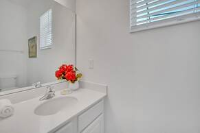 Stunning Bright Family Home Sleeps 25 Bl102