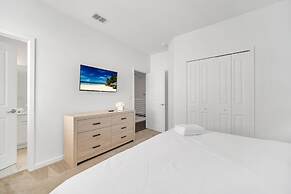 Stunning Bright Family Home Sleeps 25 Bl102