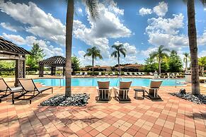 Stunning Bright Family Home Sleeps 25 Bl102