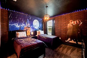 Magical Mickey Home 8 Minutes to Disney Stl109