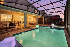 Amazing Family Home 8min to Disneyworld Pool Spa Sleeps 24 Stl101