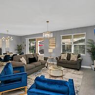 Amazing Family Home 8min to Disneyworld Pool Spa Sleeps 24 Stl101