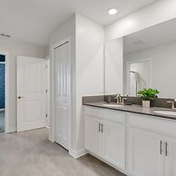 Amazing Family Home 8min to Disneyworld Pool Spa Sleeps 24 Stl101