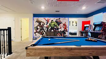 Amazing Family Home 8min to Disneyworld Pool Spa Sleeps 24 Stl101