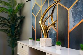 Amazing Family Home 8min to Disneyworld Pool Spa Sleeps 24 Stl101