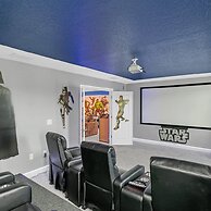 Amazing Family Home 8min to Disneyworld Pool Spa Sleeps 24 Stl101