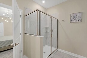 Disney Decorated Home 8min to Disneyworld Pool Spa Sleeps 22 Stl104