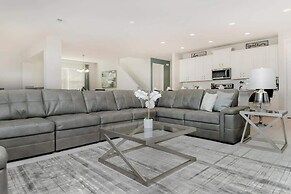 Amazing Home at Solara Resort Sla101