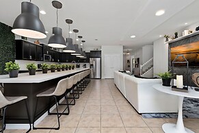 Sleeps 20 - Masterpiece Collection Ww101