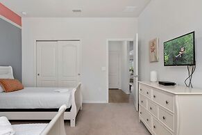 Sleeps 20 - Masterpiece Collection Ww101