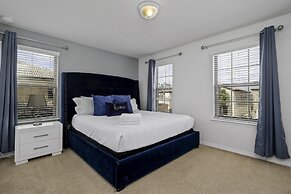 Sleeps 20 - Masterpiece Collection Ww101