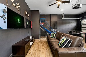 Sleeps 20 - Masterpiece Collection Ww101