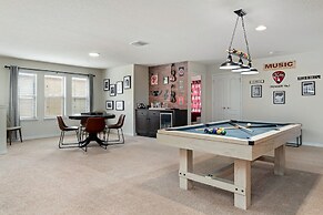 Sleeps 20 - Masterpiece Collection Ww101