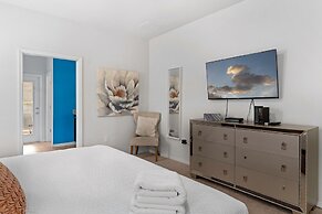 Sleeps 20 - Masterpiece Collection Ww101