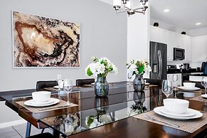 Luxury Home at Sonoma 9 En-suites Son102