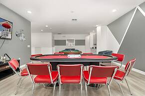 Fun in Every Corner 14 BR Home Sol104