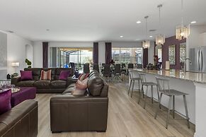 Fun in Every Corner 14 BR Home Sol104