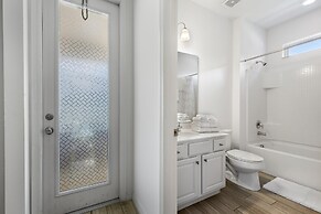 Fun in Every Corner 14 BR Home Sol104