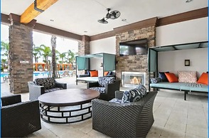 Fun in Every Corner 14 BR Home Sol104