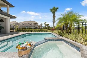 Entire Home in Four Corners Florida Reu101